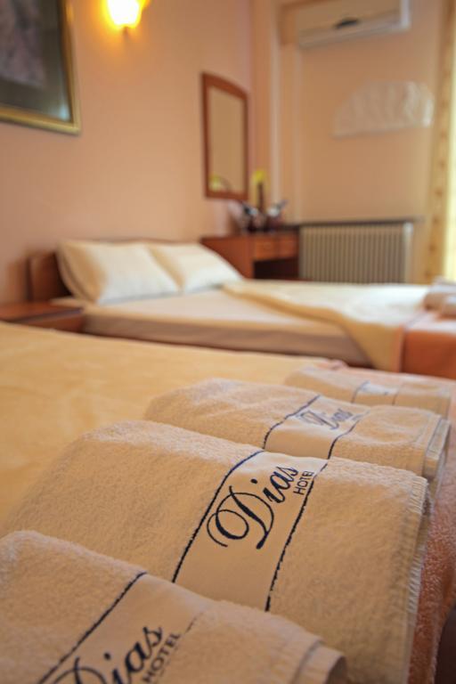 Hotel Dias Olympiakí Aktí Quarto foto